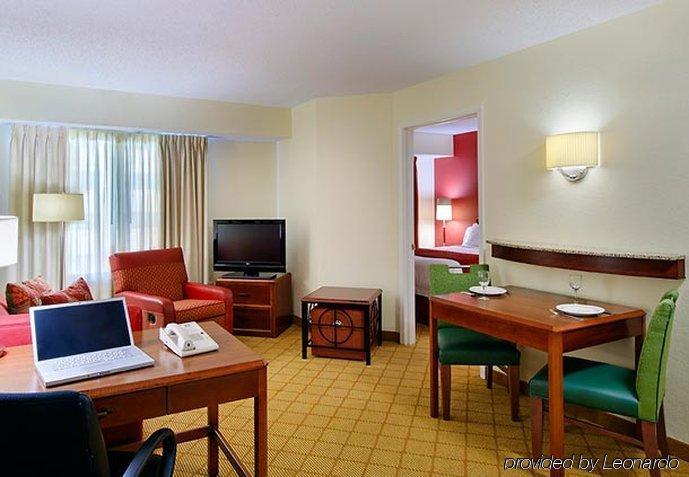 Residence Inn Charlotte Southpark Exterior foto